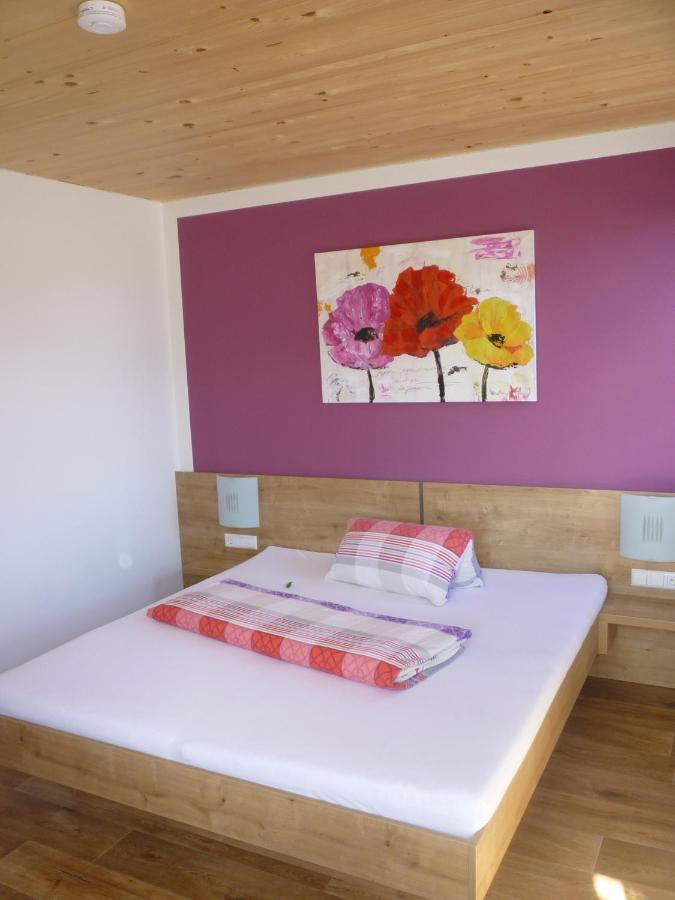Oberndorf am Neckar Gasthof Hotel Traube מראה חיצוני תמונה